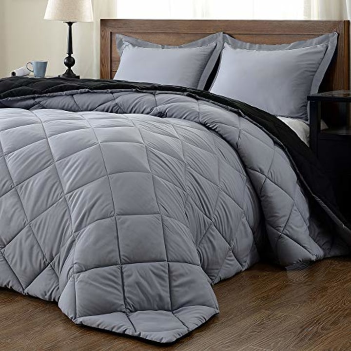 Downluxe Solid Comforter Set