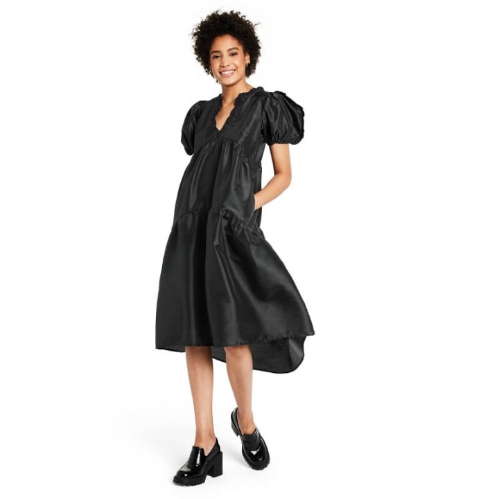 Tiered Ruffle Edge Puff Sleeve Midi Dress