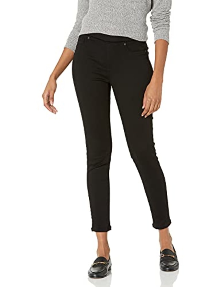Amazon Essentials Women&#039;s Stretch Pull-On Jegging (Available in Plus Size), Black, 12 Short