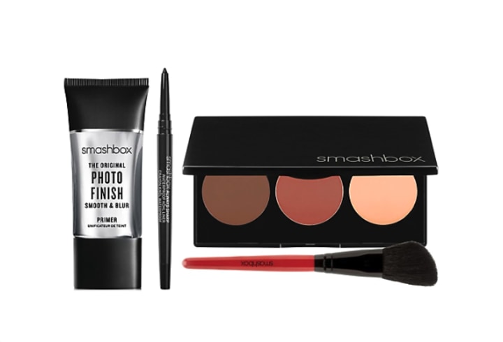 Step-by-step contour kit with primer and liner