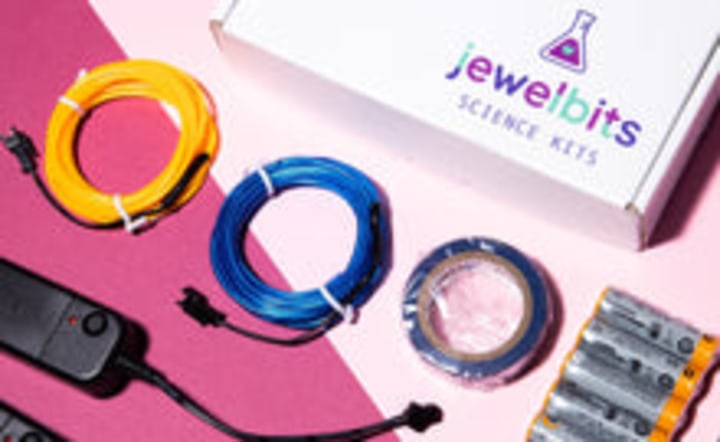 Jewelbots Science Kit: Hello World, Neon