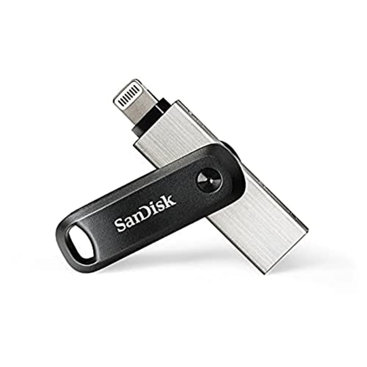 SanDisk 128GB iXpand Flash Drive Go