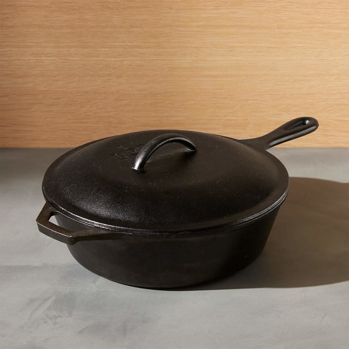 Lodge (R) Cast Iron Deep Skillet with Lid