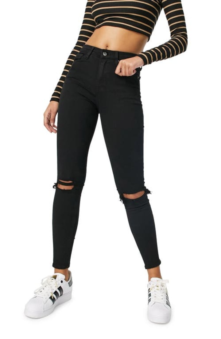 Topshop Jamie Ripped Ankle Skinny Jeans in Black at Nordstrom, Size 25 30