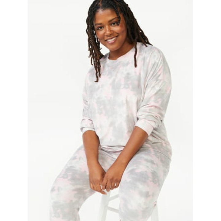 Joyspun Women&#039;s Velour Top and Sleep Pant Pajama Set, 2-Piece, Sizes up to 3X