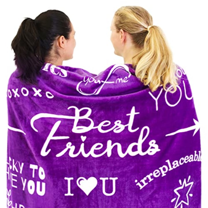 Best Friend Blanket, Best Friend Birthday Gifts for Women, Gift for Best Friend, Bestie Gifts for Women Unique, BFF Gifts for Women, Best Friend Christmas Gift 65&quot; x 50&quot; (Sassy - Purple)