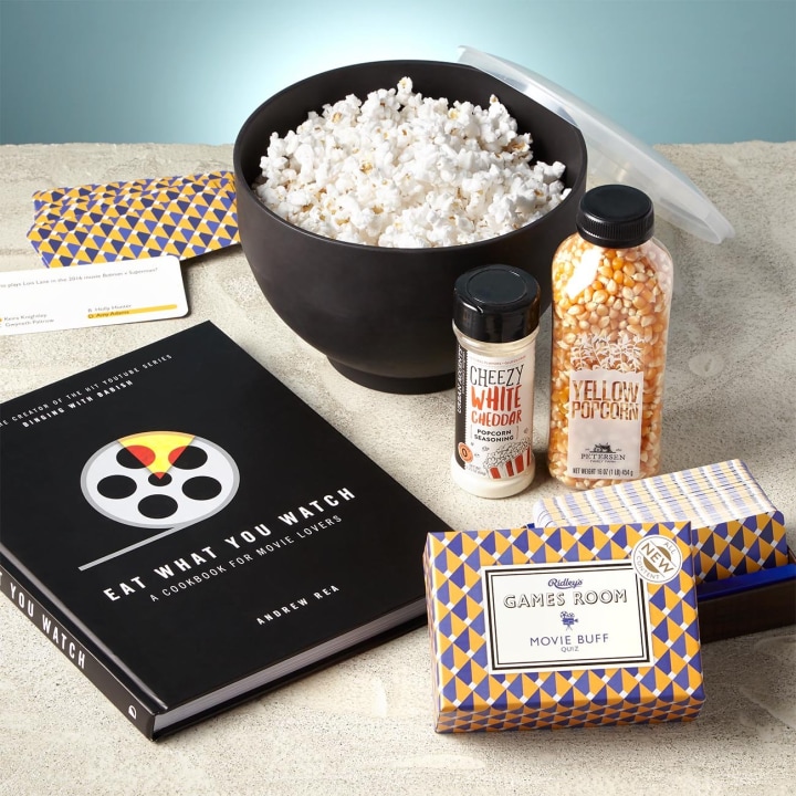 Popcorn &amp; Movie Night Gift Set