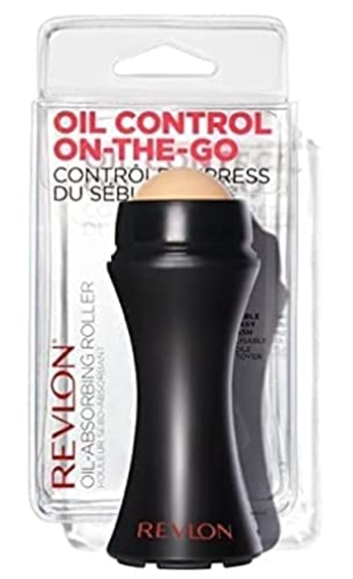 Revlon Oil Absorbing Face Roller