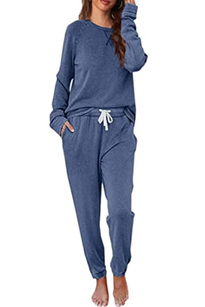 Cysincos Womens Long Sleeve Pajama Set Sleepwear Solid Tops and Pants Nightwear 2 Piece Pjs Lounge Sets with Pockets Blue