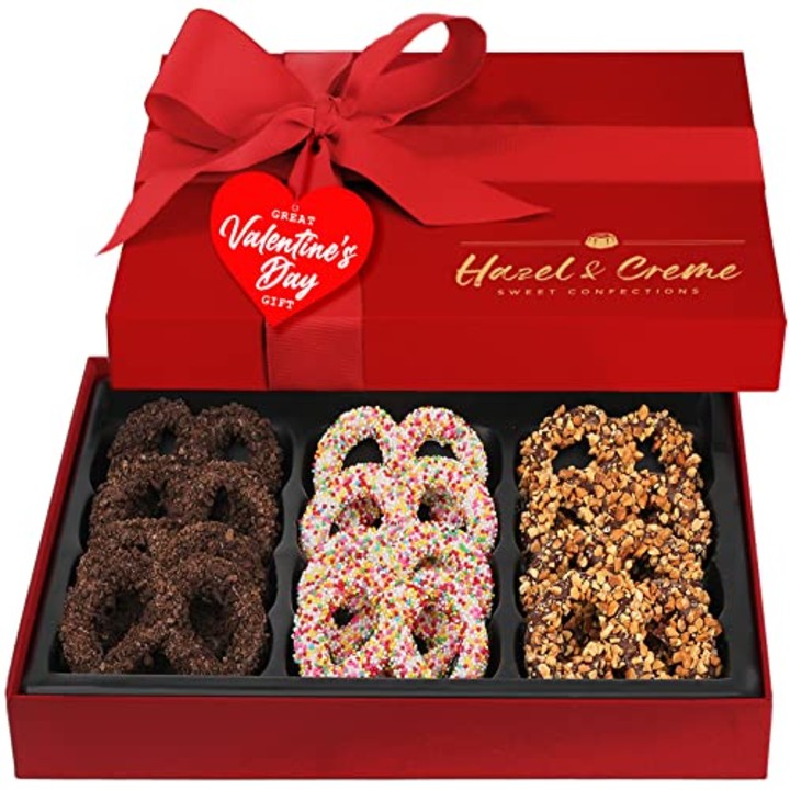 Hazel &amp; Creme Chocolate Covered Pretzel Gift Box - Valentines Gourmet Pretzels - Food Gift - Anniversary, Birthday, Corporate, Holiday Gourmet Gift