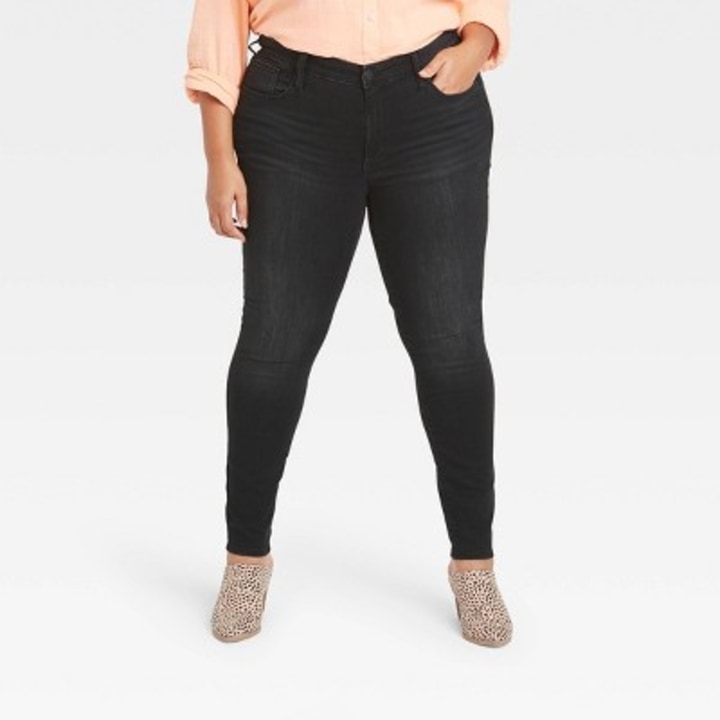 Women&#039;s Mid-Rise Skinny Jeans Universal Thread