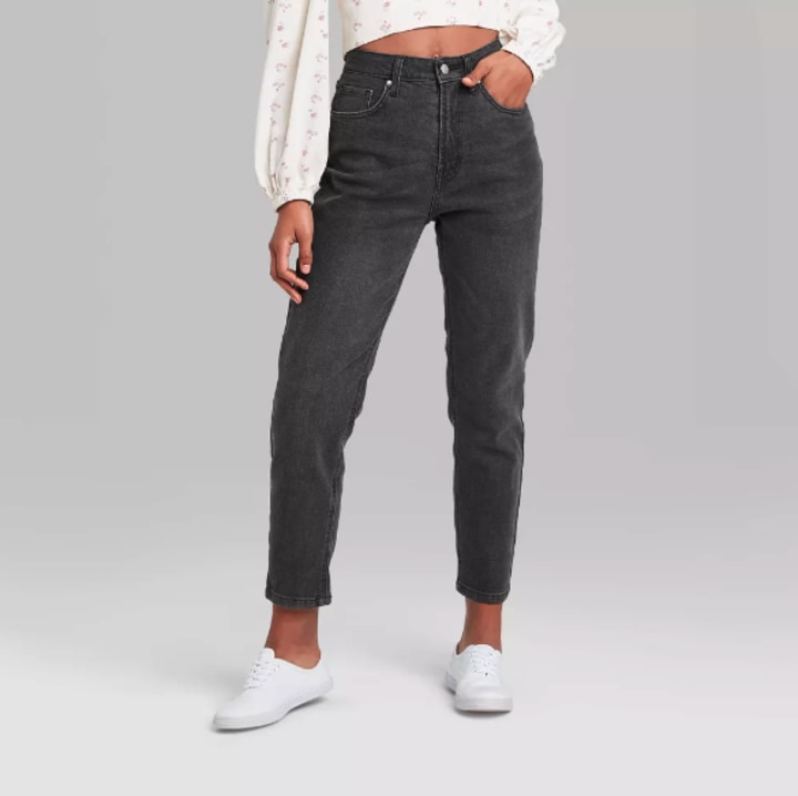 Super-High Rise Mom Taper Jeans