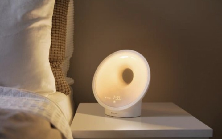 SmartSleep Sleep and Wake Up Light Therapy Lamp