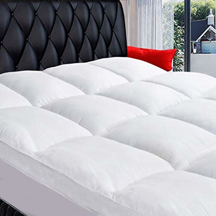 Coonp Queen Mattress Topper
