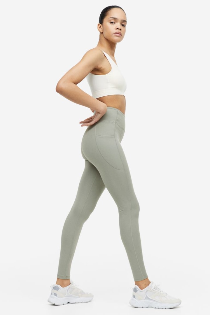 DryMove(TM) Pocket-detail Sports Leggings