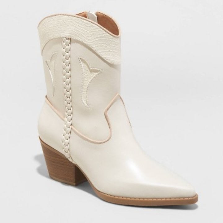 Women&#039;s Shana Cowboy Boots - Universal Thread(TM) Off-White 8.5
