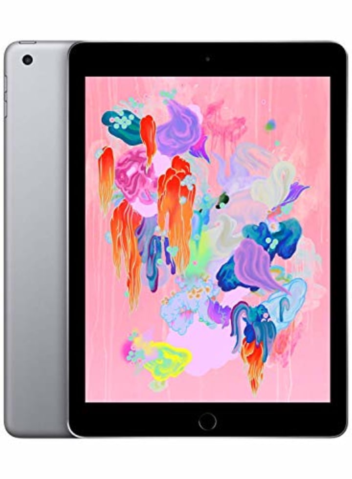 Apple iPad (Wi-Fi, 128GB) - Space Gray (Latest Model)