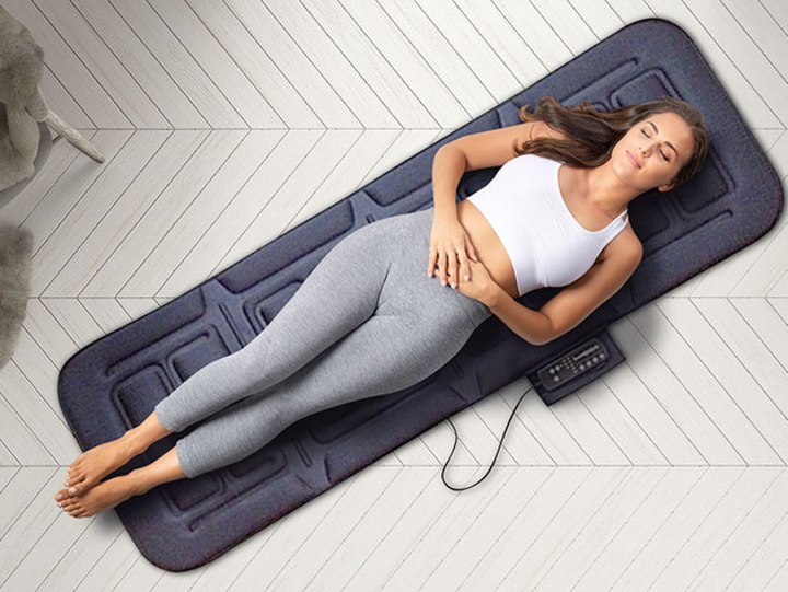 10-Motor Full-Body Massage Mat with Heat