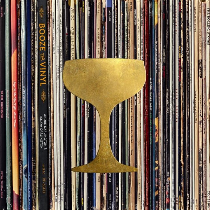 Booze &amp; Vinyl : A Spirited Guide to Great Music and Mixed Drinks