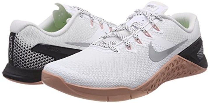 Nike Metcon 4 Womens Running Shoes (8) White/Metallic Silver