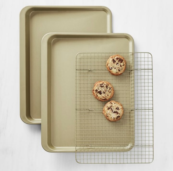 Williams Sonoma Goldtouch Nonstick 3-Piece Cookie Bakeware Set