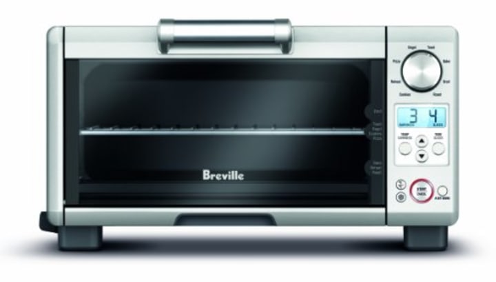 Breville BOV450XL Mini Smart Oven. Best Smart Ovens 2021.