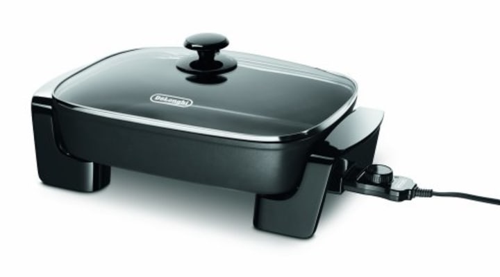 DeLonghi Electric Skillet with Lid
