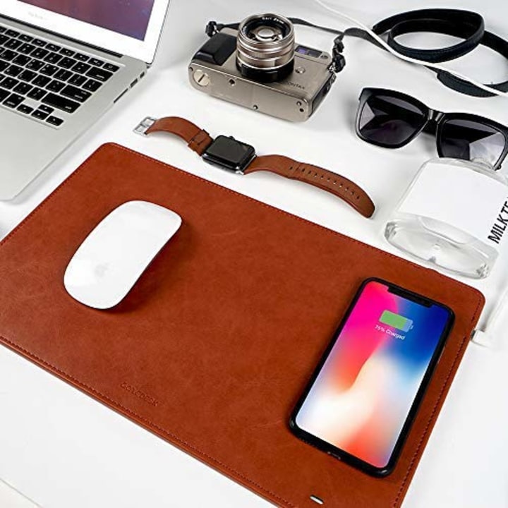 Gaze PAD Qi Wireless Fast Charging Mouse Pad, Best mouse pads for gaming and working from home in 2021