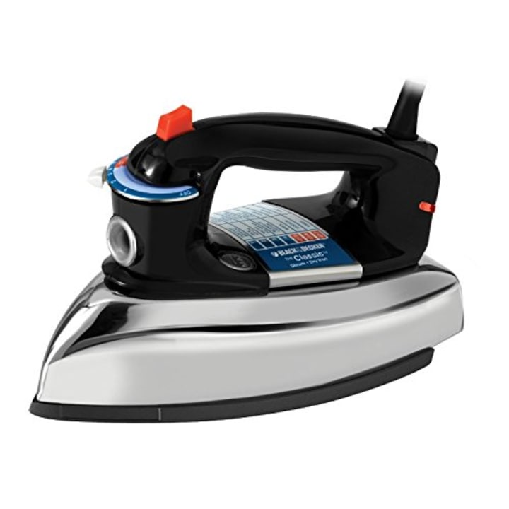 Black + Decker Classic Steam Iron. 6 best irons for clothes of 2021