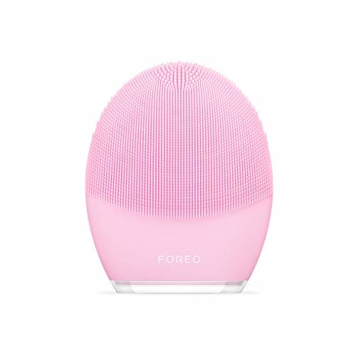 FOREO LUNA 3 Facial Cleansing Brush