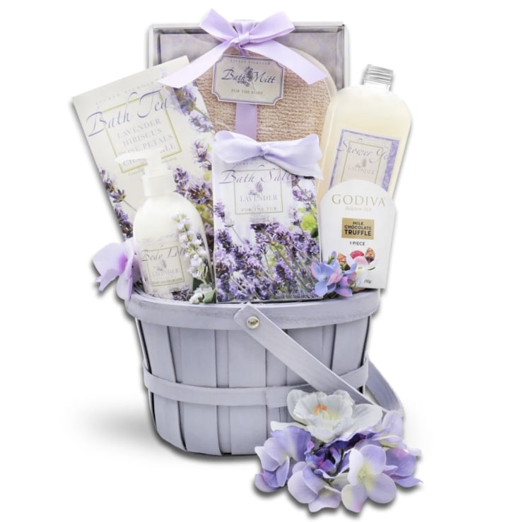 Alder Creek Country Lavender Spa Gift Basket