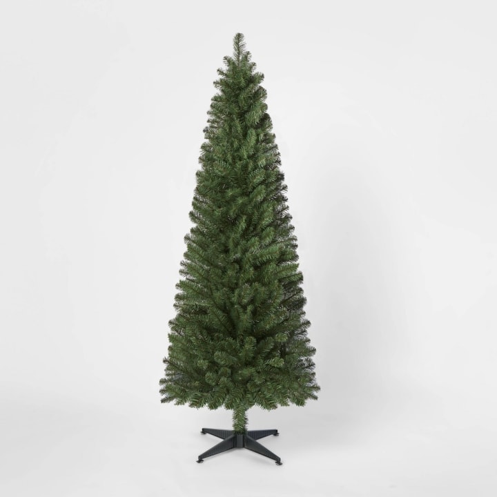 6&#039; Unlit Slim Alberta Spruce Artificial Christmas Tree - Wondershop