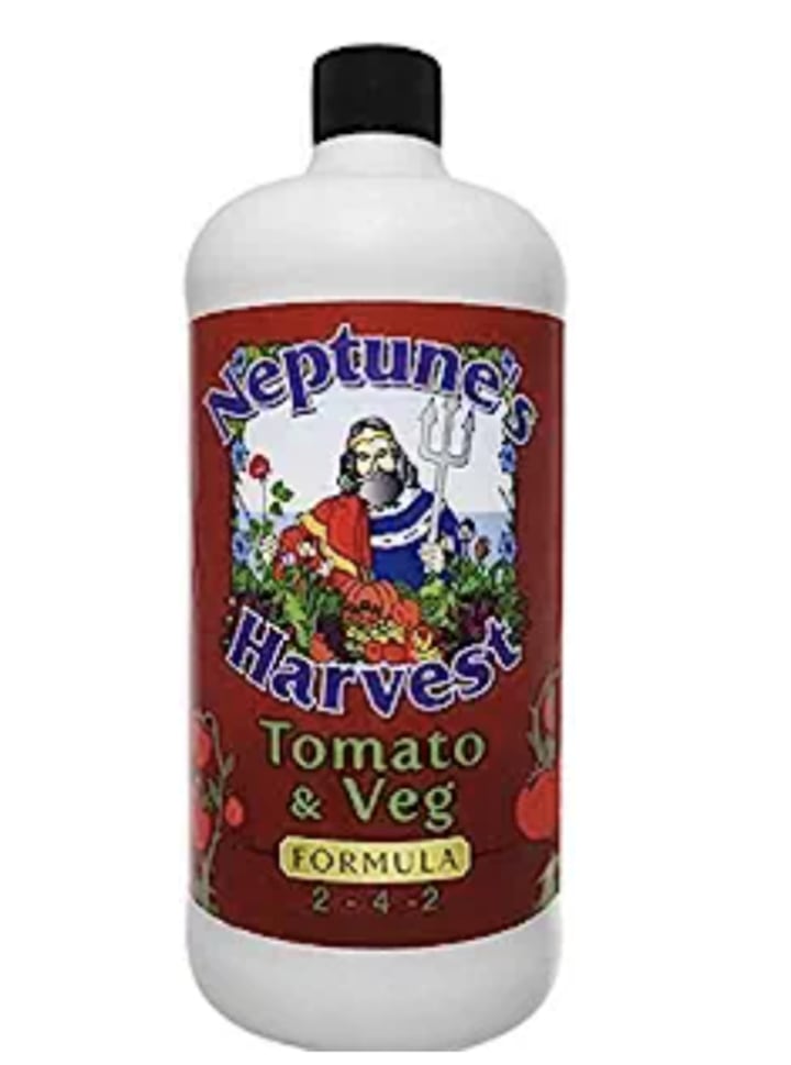 Neptune’s Harvest Tomato & Vegetable Liquid Formula Fertilizer 2-4-2