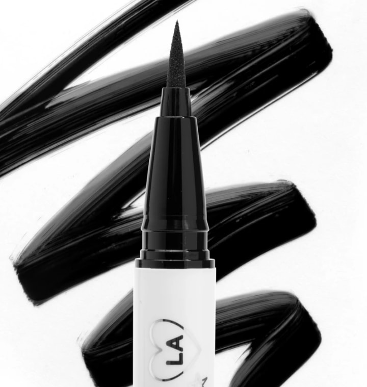 Numero Uno Black BFF Liquid Eyeliner Pen