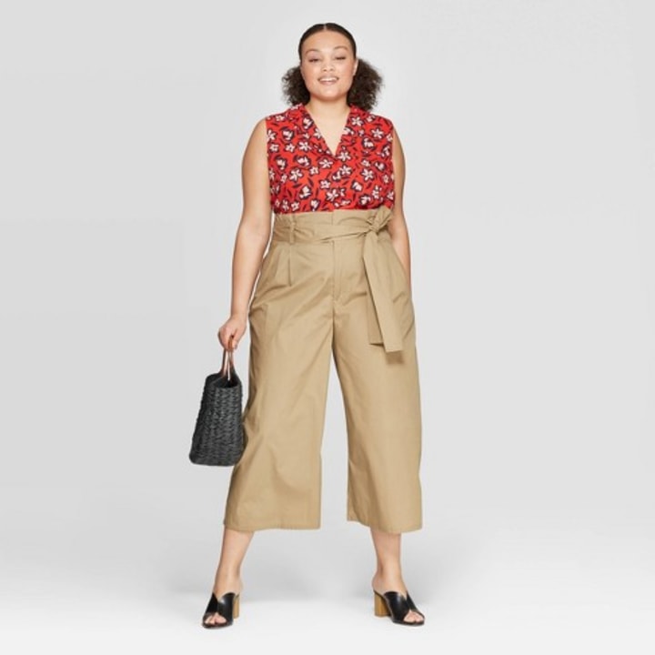 Here'S How 5 Women Style A Plus-Size Pencil Skirt