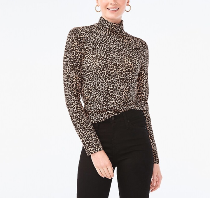 Printed Tissue Turtleneck Top