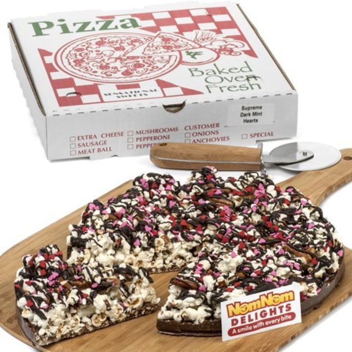 Chocolate &quot;Pizza&quot; with Heart Candies