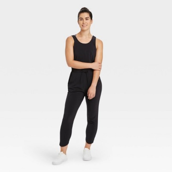 Women&#039;s Stretch Woven Cargo Joggers - All in Motion(TM)