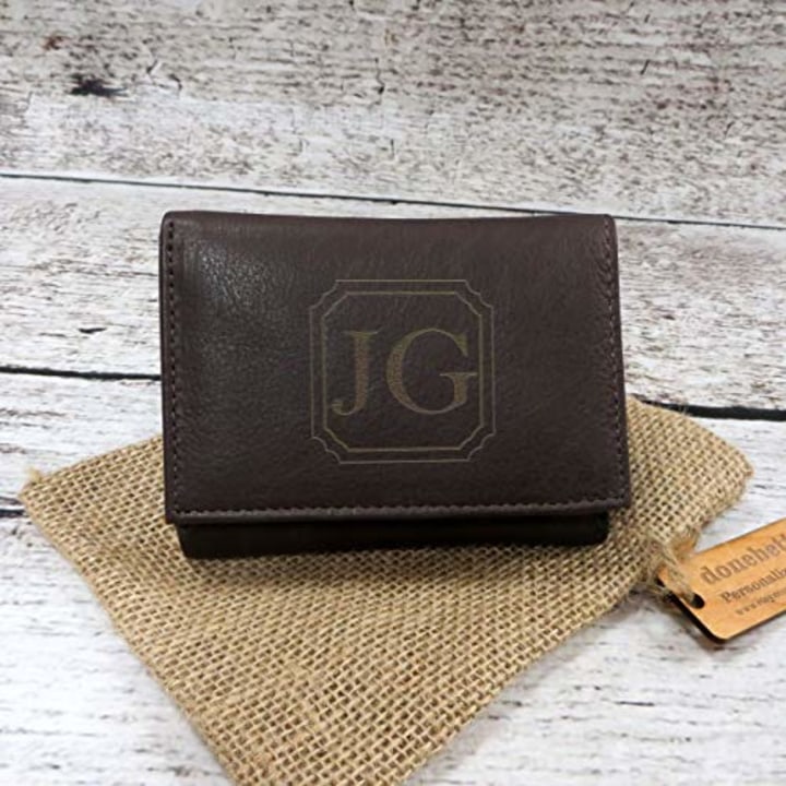 WoodPresentStudio Personalized Leather Wallet