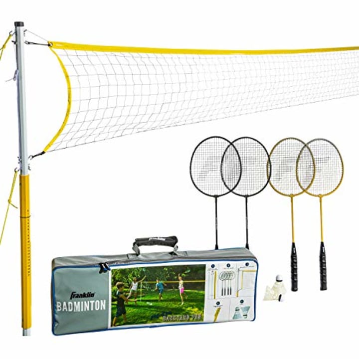 Franklin Sports 52632 Badminton Set - Backyard Badminton Net Set - Rackets and Birdies Included - Backyard or Beach Badminton Set - Family Set