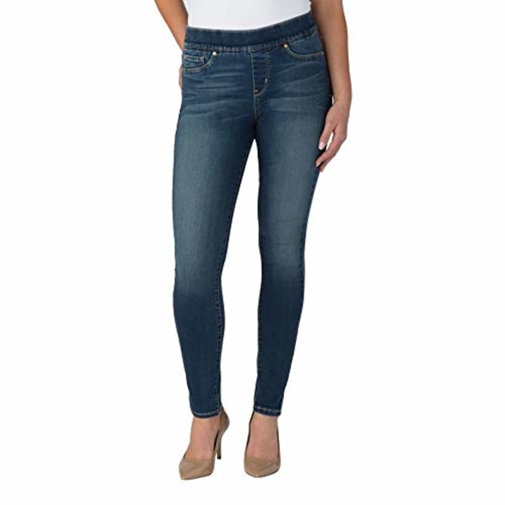 Signature by Levi Strauss &amp; Co Women&#039;s Totally Shaping Pull On Skinny Jeans, Harmony, 10 Medium