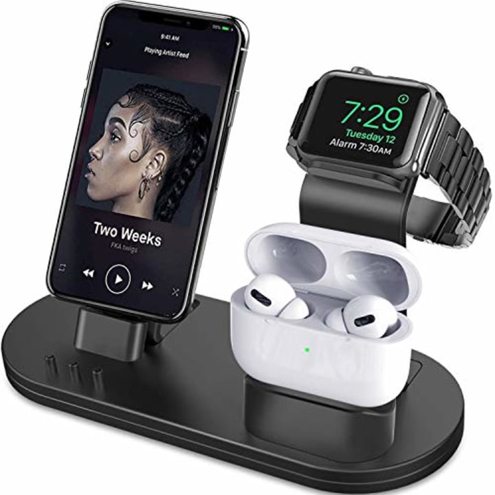 OLEBR 3-in-1 Charging Stand