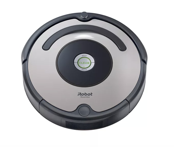 iRobot Roomba 677 Wi-Fi Connected Robotic Vacuum