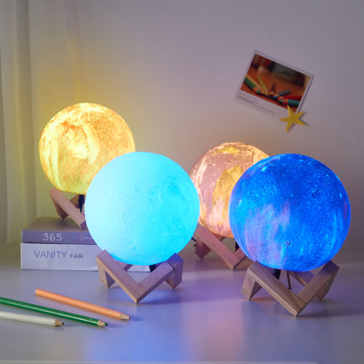 Urban Shop Color Changing Moon Lamp, 7.5&#039;&#039; x 5.5&#039;&#039;