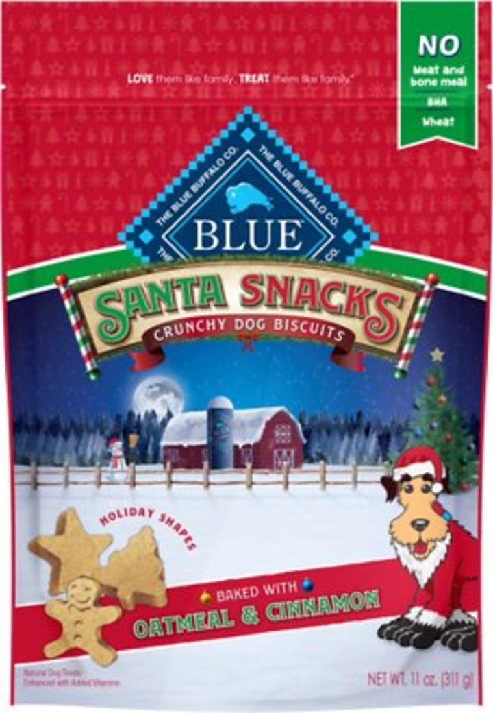 Blue Buffalo Holiday Santa Snacks Oatmeal &amp; Cinnamon Crunchy Dog Treats, 11-oz bag