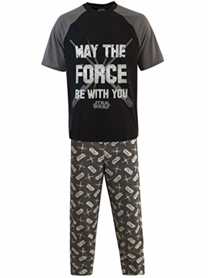 &quot;Star Wars&quot; Mens&#039; Lightsaber Pajamas