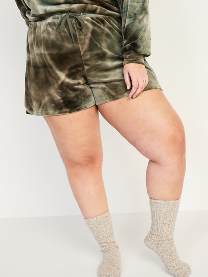 Mid-Rise Cozy Velour Plus-Size Lounge Shorts -- 3.5-inch inseam