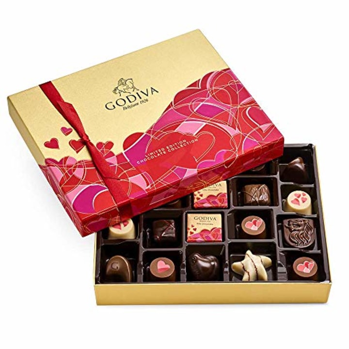 Godiva Valentine&#039;s Day Assorted Chocolate Gift Box