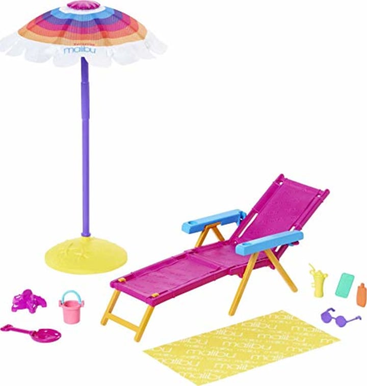 Barbie Loves The Ocean Beach-Themed Playset, with Lounge Chair, Umbrella &amp; Accessories, Made from Recycled Plastics, Gift for 3 to 7 Year Olds