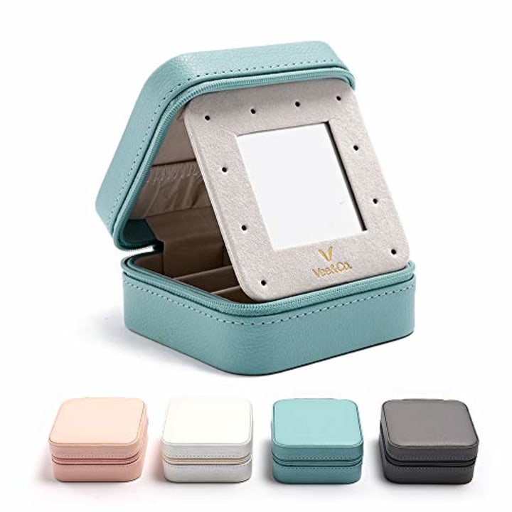 Vee Travel Jewelry Box with Mirror, Small Jewelry Organizer Display Storage Case for Women Girls Earrings Rings Necklaces (Blue)